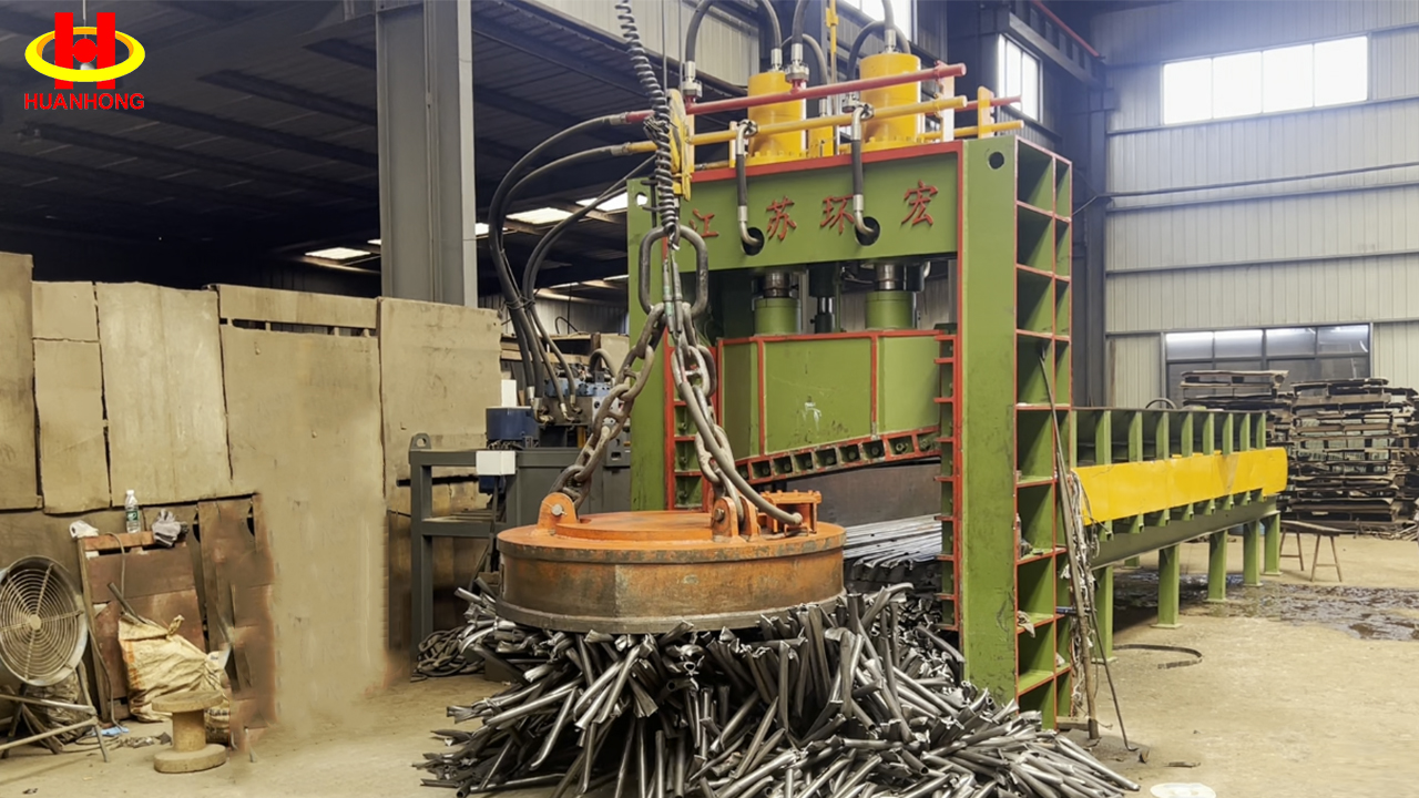 250 ton kleine hydraulische schroot metalen portaalschaar