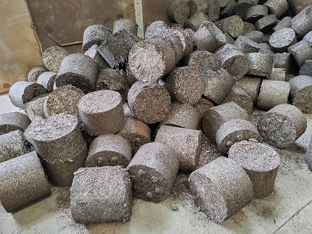 Mesin Briket Logam Horisontal Y83-1300