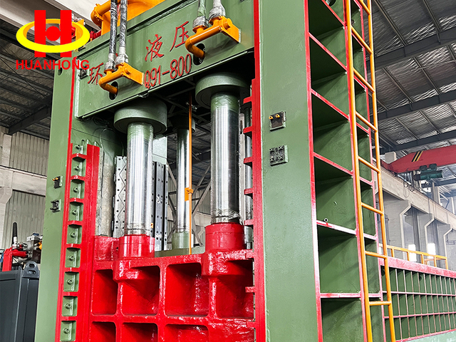 Q91-2000 Geser Gantri