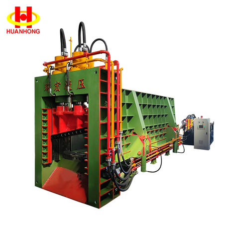 Hydrauliczne nożyce bramowe do złomu dla przemysłu recyklingu metali