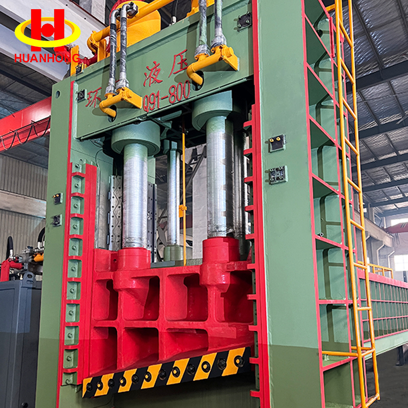 Masina de forfecare hidraulica cu portal de fier vechi de marime medie