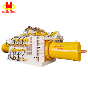 Tit&aacute;n&ouml;tv&ouml;zetből k&eacute;sz&uuml;lt t&ouml;rmel&eacute;k hidraulikus ipari b&aacute;l&aacute;z&oacute; &eacute;s t&ouml;m&ouml;r&iacute;tő berendez&eacute;sek